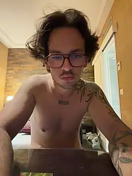 hardmecln Live XXX chat