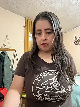 latinfemale's Live XXX Chat