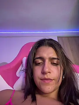Aliciia777 Obrolan Langsung XXX