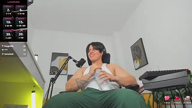 Thom_Ohtani XXX чат на живо