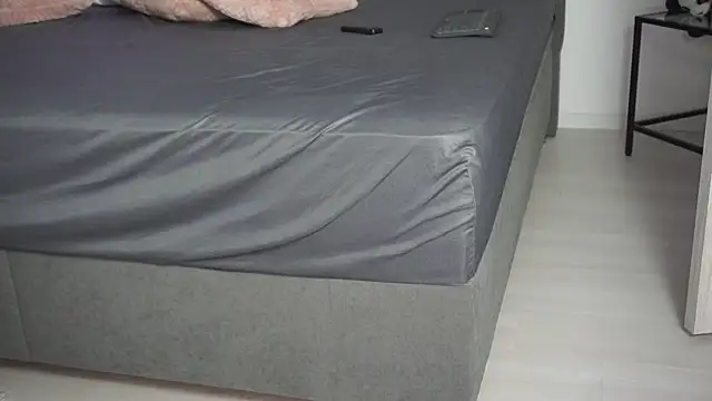 Živý XXX chat LuxeKiana