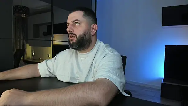 DravenPeak Live XXX-chat