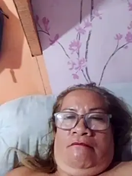 Chat +18 de vickyhot1966 ao vivo