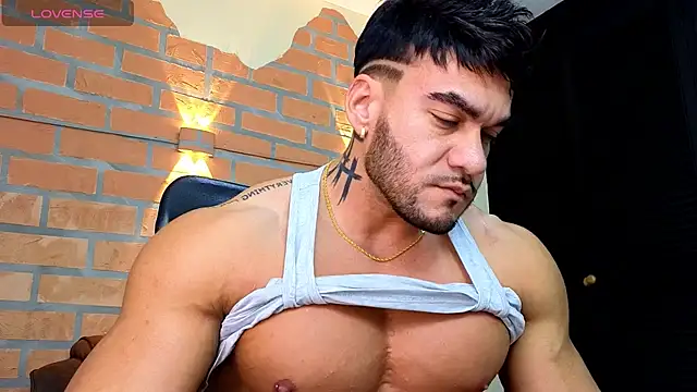 zac_levis_'s Live XXX Chat