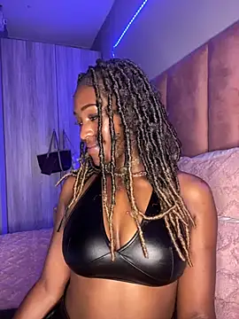 Chat XXX en directo de SP1CY_MOMMY