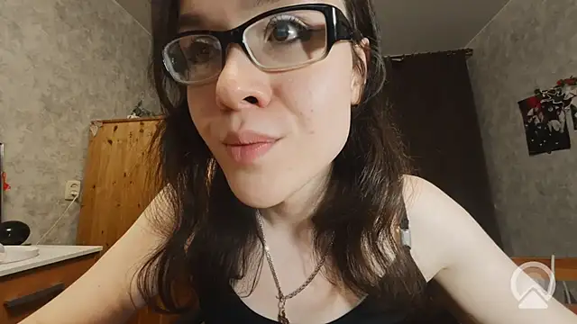 RachelSavのライブXXXチャット