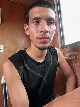 Guillermo618's Live XXX Chat
