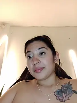 VALENTINA_ROUSE_'s Live XXX Chat