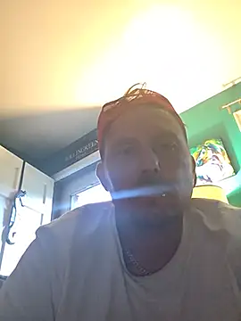 Pertunjukan Kamera Web kdaddyj