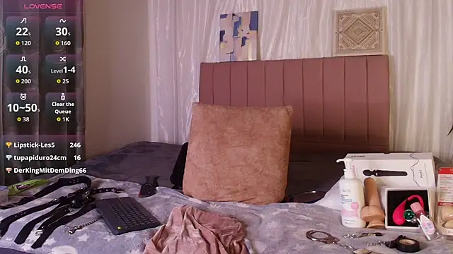 Petite_pepper Chat XXX in diretta