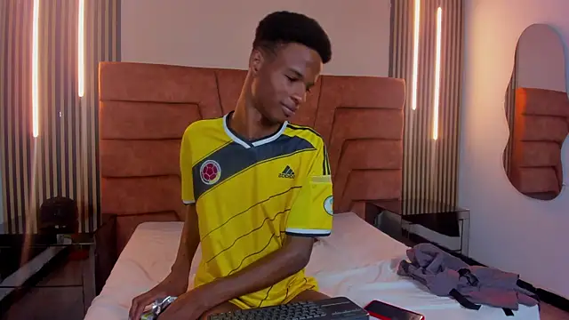 Chat XXX en directo de Tyson_Reed