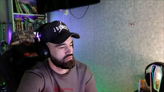 Онлайн чат XXX _Serious_Man