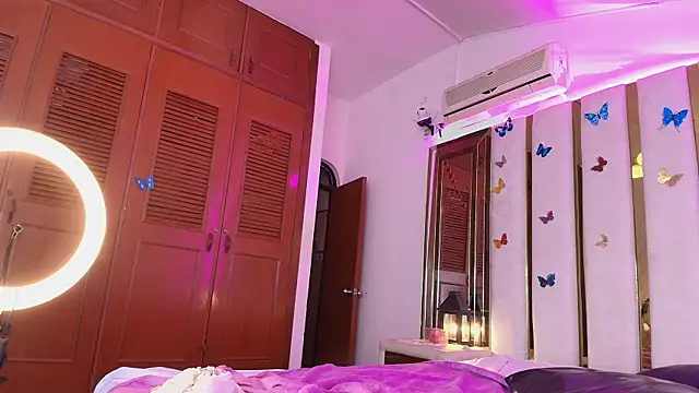 AmeliaRousse 라이브 XXX 채팅