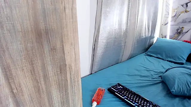 Goldendesirexx's Live XXX Chat