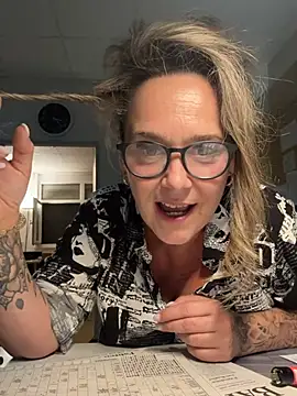 -SweetSandy- Live XXX-Chat