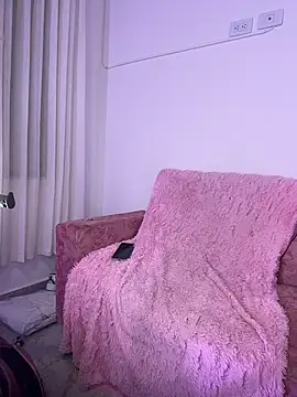 Holly_1Rosse Obrolan Langsung XXX
