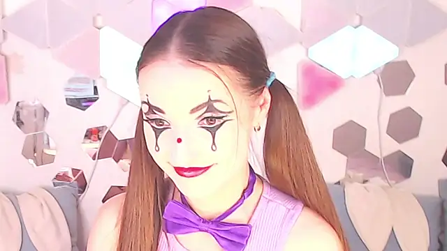 แชท XXX สดของ LexiKiss