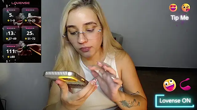 Chat XXX en directo de Ambar_lynn01