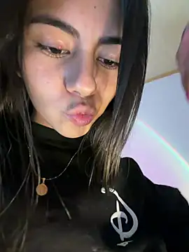 دردشة Lilybeeth الجنسية المباشرة