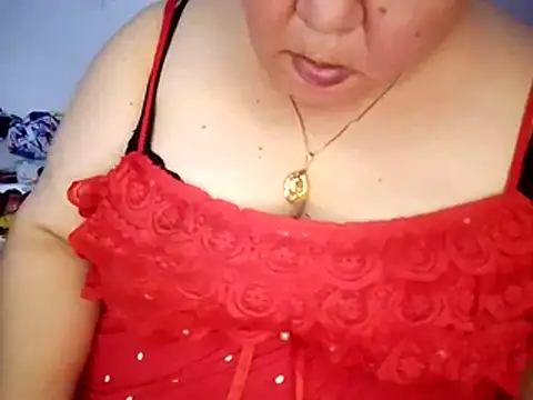 Sara-beela Adlı Modelin Web Kamerası Şovu