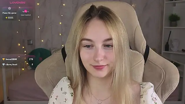 Shy_Polly's Live XXX Chat
