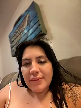 Vicky_Sixx XXX чат на живо