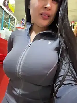Онлайн чат XXX Sara_fun