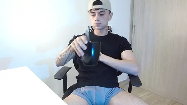 Chat +18 de jaico_santos ao vivo