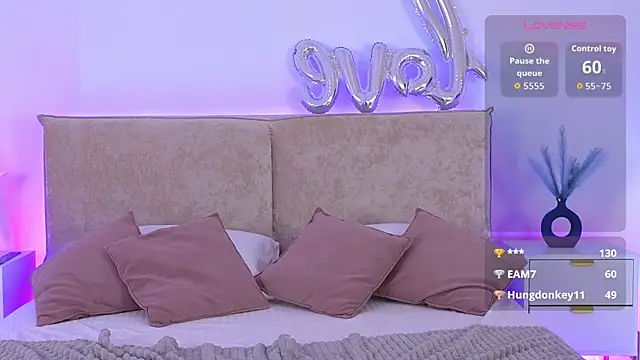 แชท XXX สดของ Jules_night