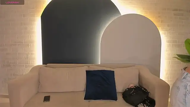 JuliaBanks_'s Live XXX Chat
