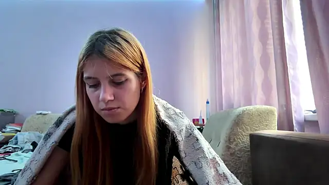 LinZavrn Live XXX chat