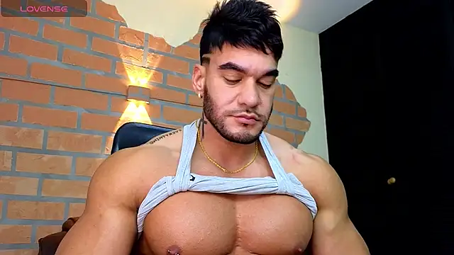 Czat XXX na żywo – zac_levis_