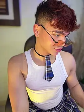 XXX chat uživo modela PRINCE_STEV