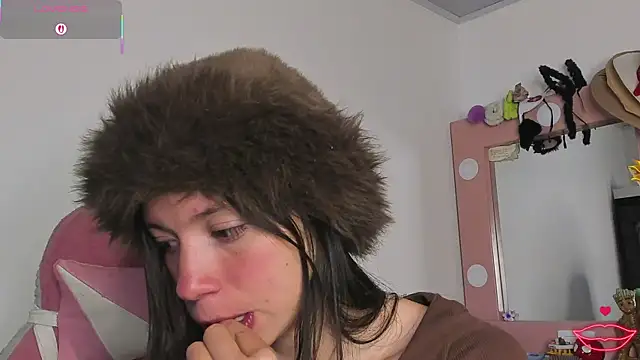 Chat +18 de katty_snow ao vivo