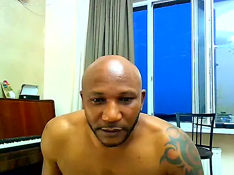 Choco_Man Live XXX Chat