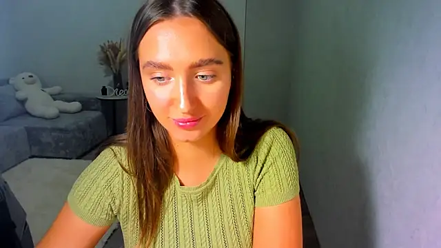 Wise_Bunny live XXX chat