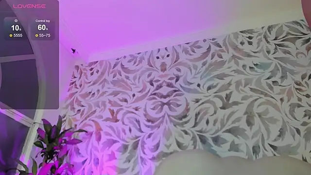 Dulce_violetta_'s Live XXX Chat