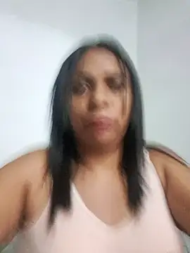 XXX chat uživo modela carol406