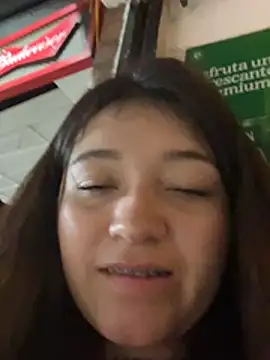 Karina_LeonのライブXXXチャット