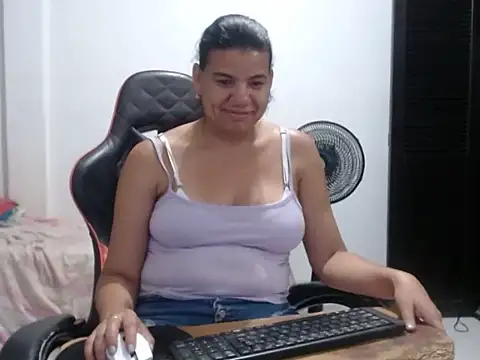 Czat XXX na żywo – Adriana_0312