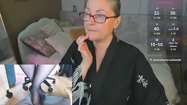 دردشة Alexandra_Kind الجنسية المباشرة