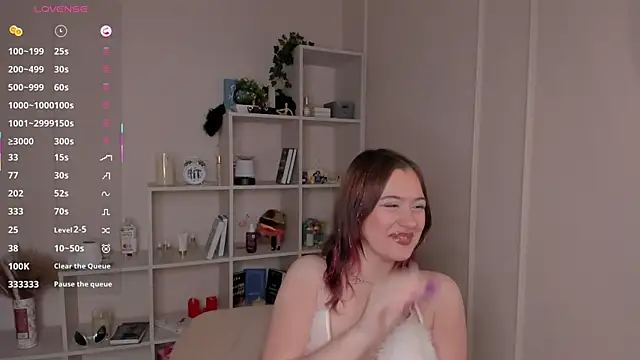 MegganLofthouse Chat XXX live