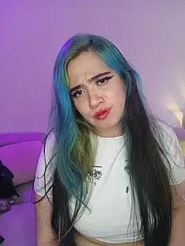 liliith-zeniith Adlı Modelin Canlı XXX Sohbeti