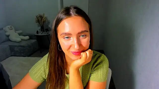 צ'אט XXX בשידור חי של Wise_Bunny