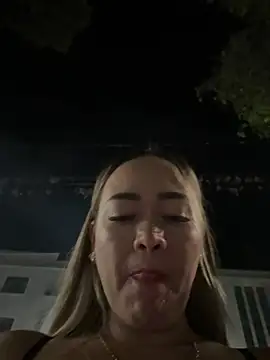 Chat XXX en directo de Danielavegax