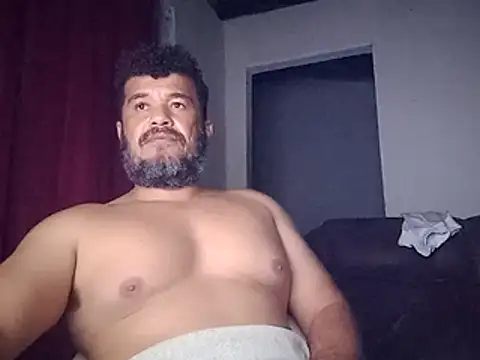 tarra122 XXX чат на живо
