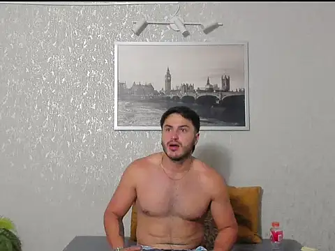 XXX chat uživo modela noahstevenss