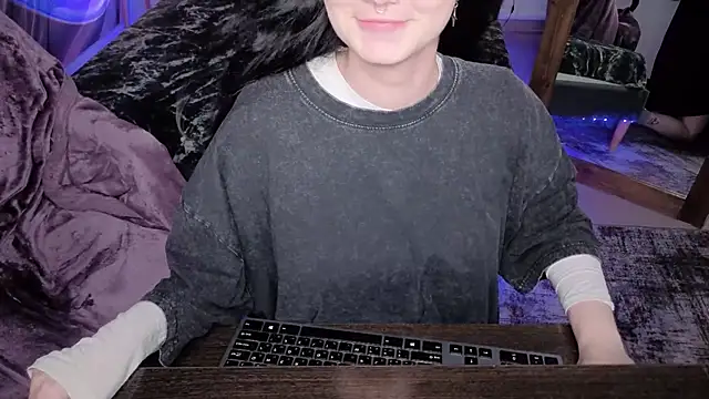 XXX chat uživo modela MileyRood
