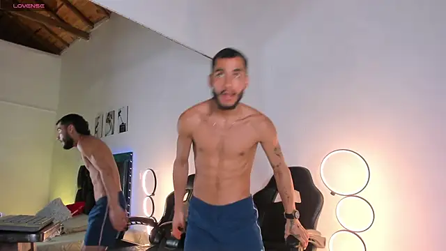 MaxPower003 Live XXX-chat
