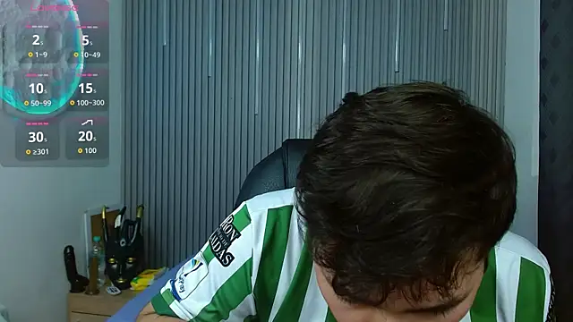 Julian_Smith21 লাইভ XXX চ্যাট